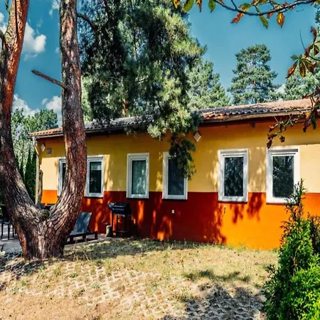 Am Weinberg, Dobbrikow, Cleaning Included * Dobbrikow